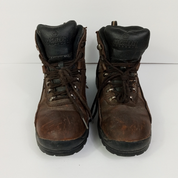 Magellan Outdoors Other - Magellan hiking boots Sz 9